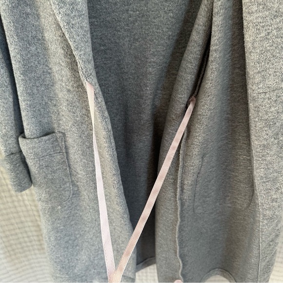 Victoria Secret Plush Fleece Robe - Picture 3 of 7